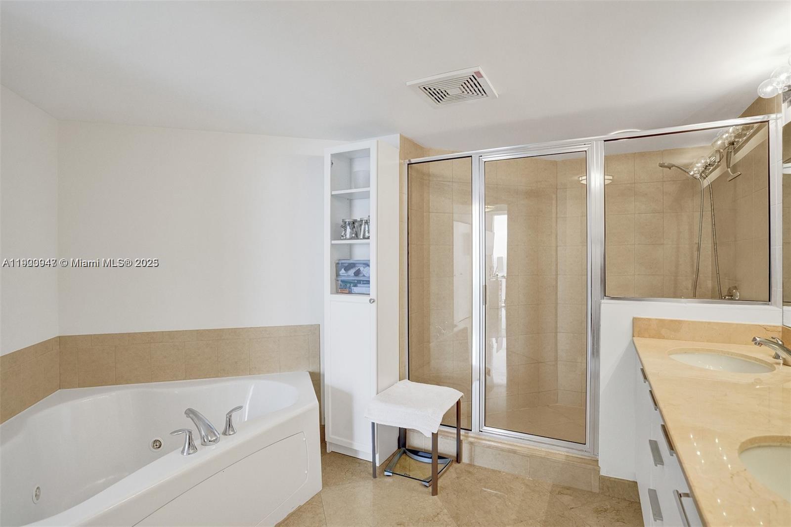 16699 Collins Ave #2402, Sunny Isles Beach FL 33160