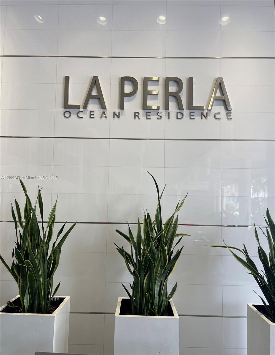 16699 Collins Ave #2402, Sunny Isles Beach FL 33160