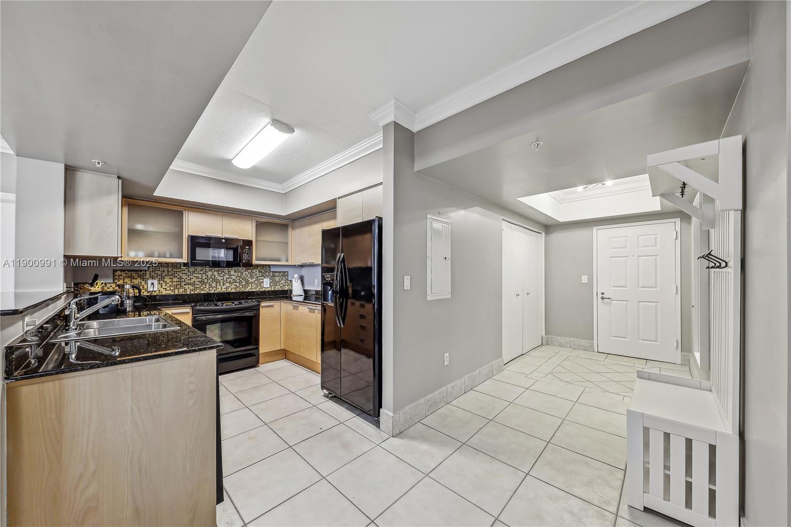 16699 Collins Ave #2009, Sunny Isles Beach FL 33160