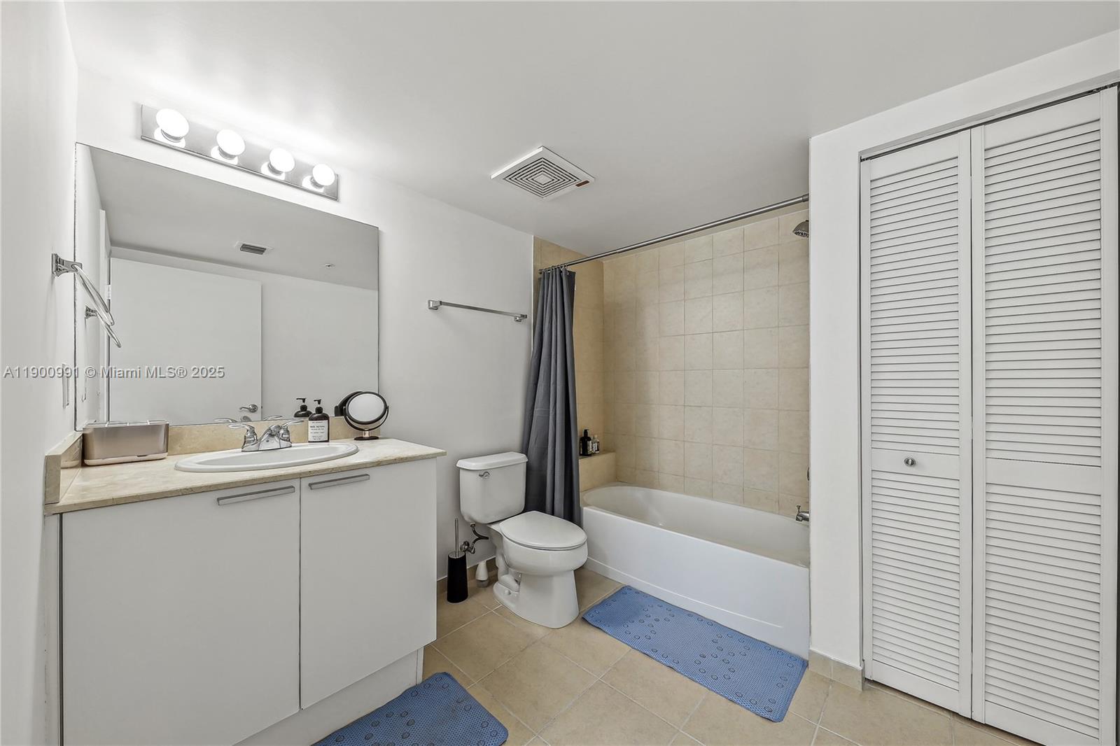 16699 Collins Ave #2009, Sunny Isles Beach FL 33160