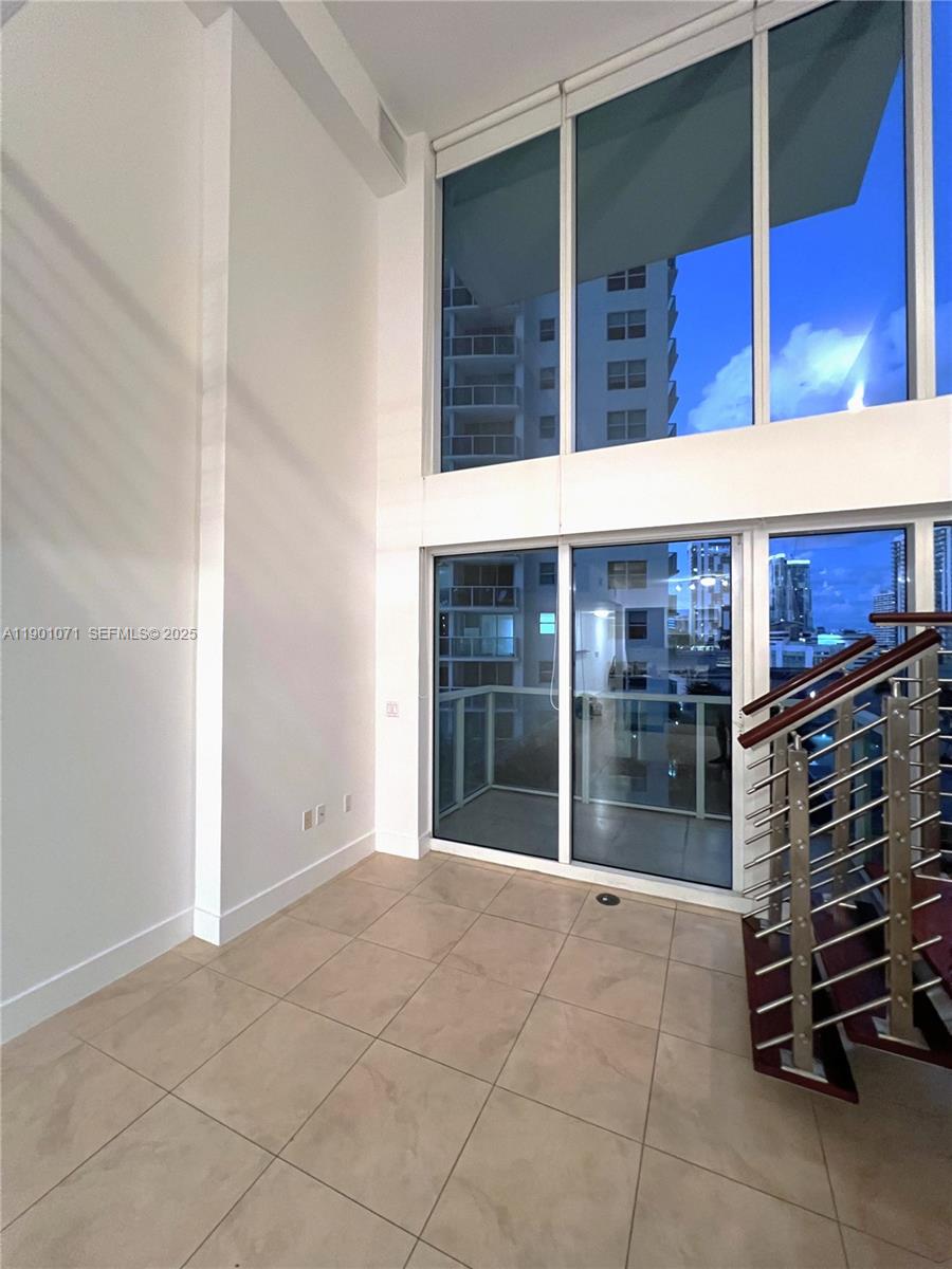 41 SE 5th St #911, Miami FL 33131