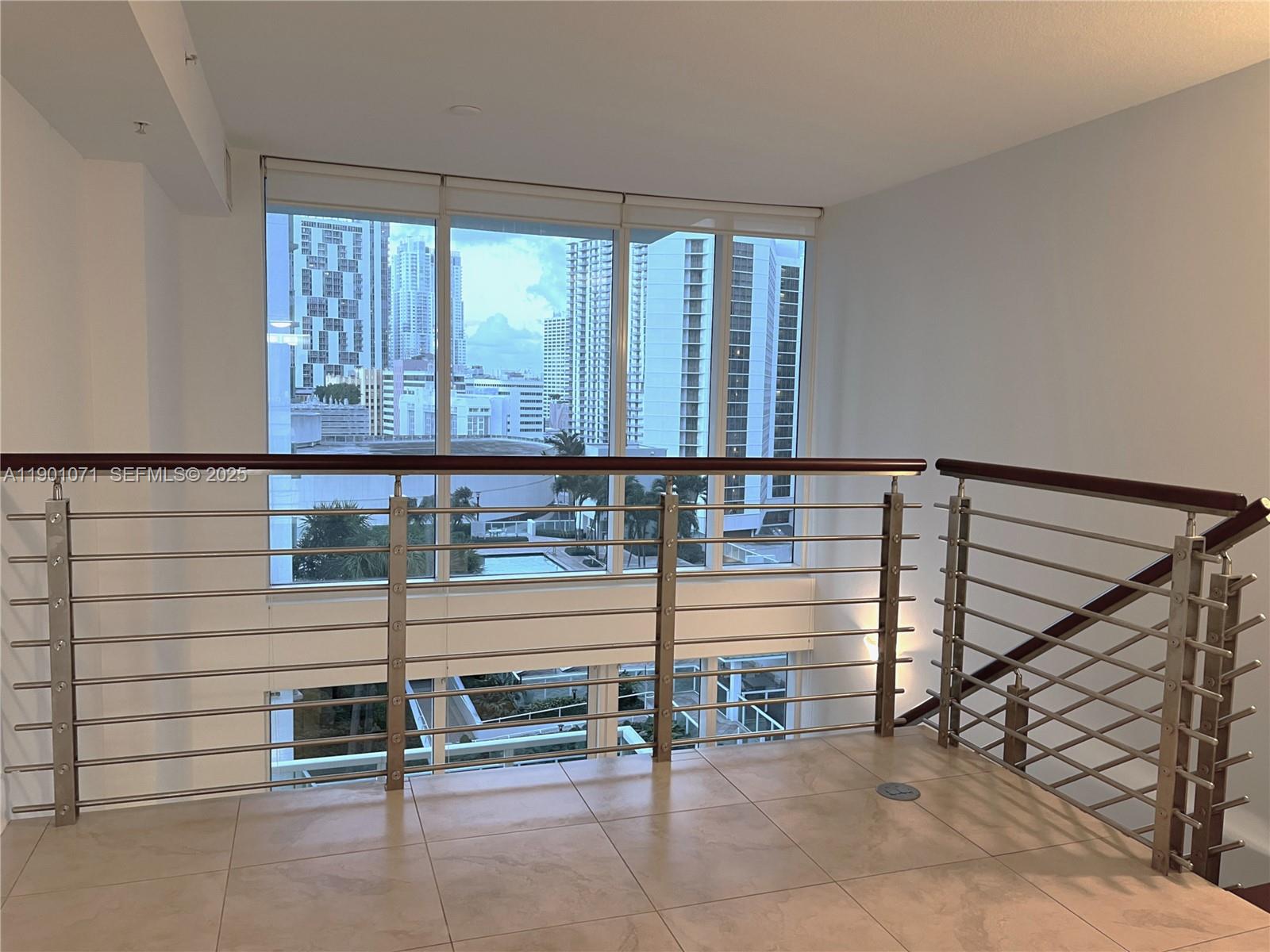 41 SE 5th St #911, Miami FL 33131