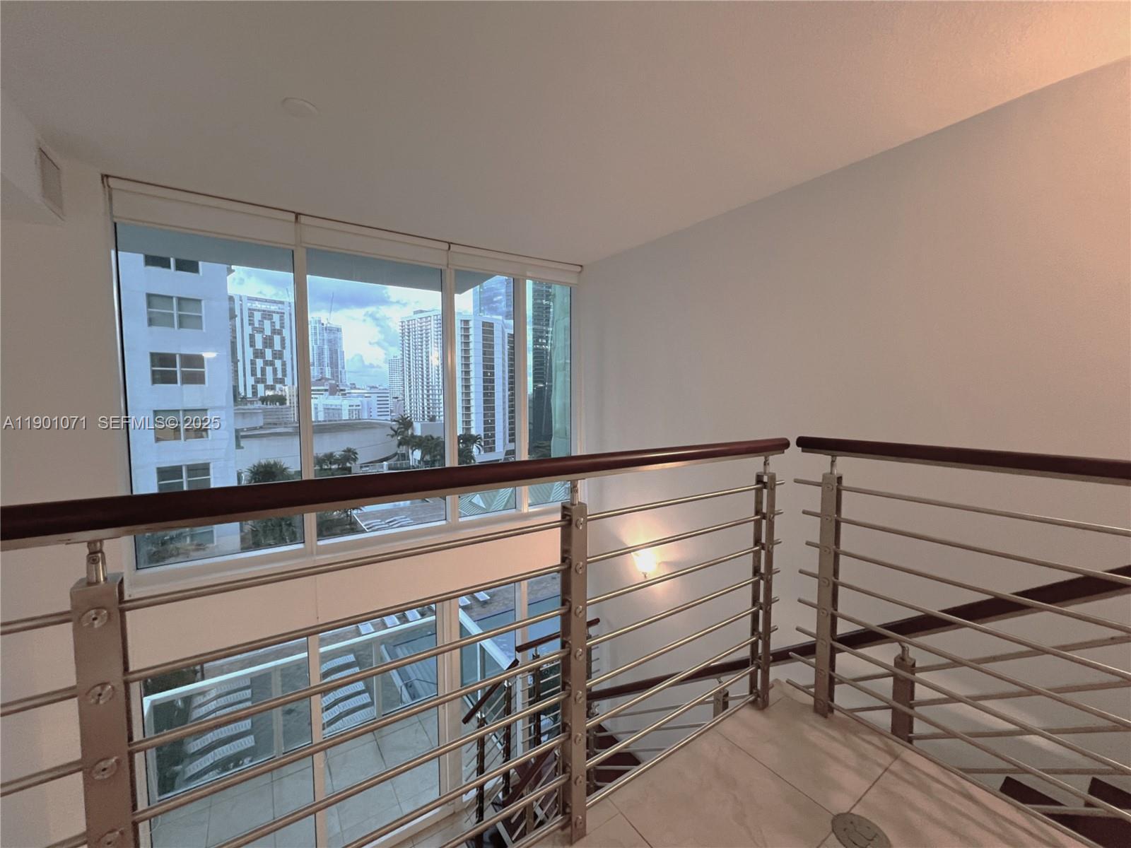 41 SE 5th St #911, Miami FL 33131