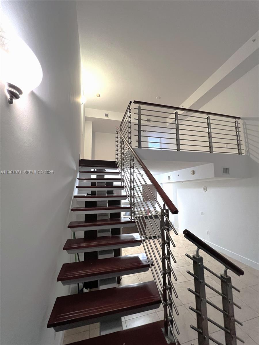 41 SE 5th St #911, Miami FL 33131