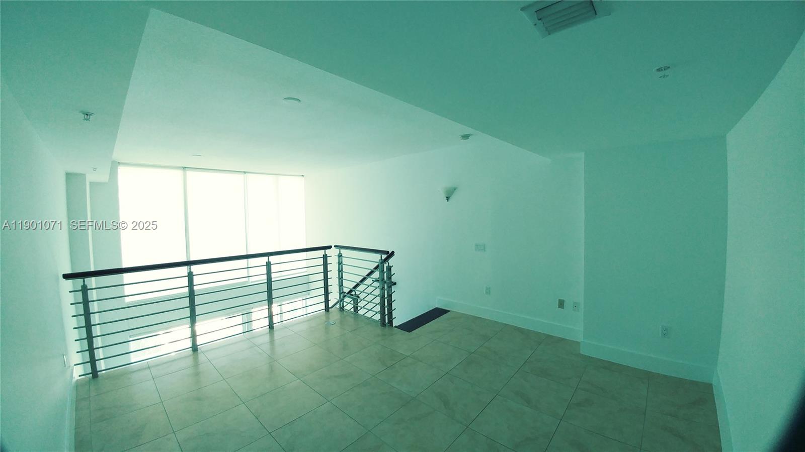 41 SE 5th St #911, Miami FL 33131
