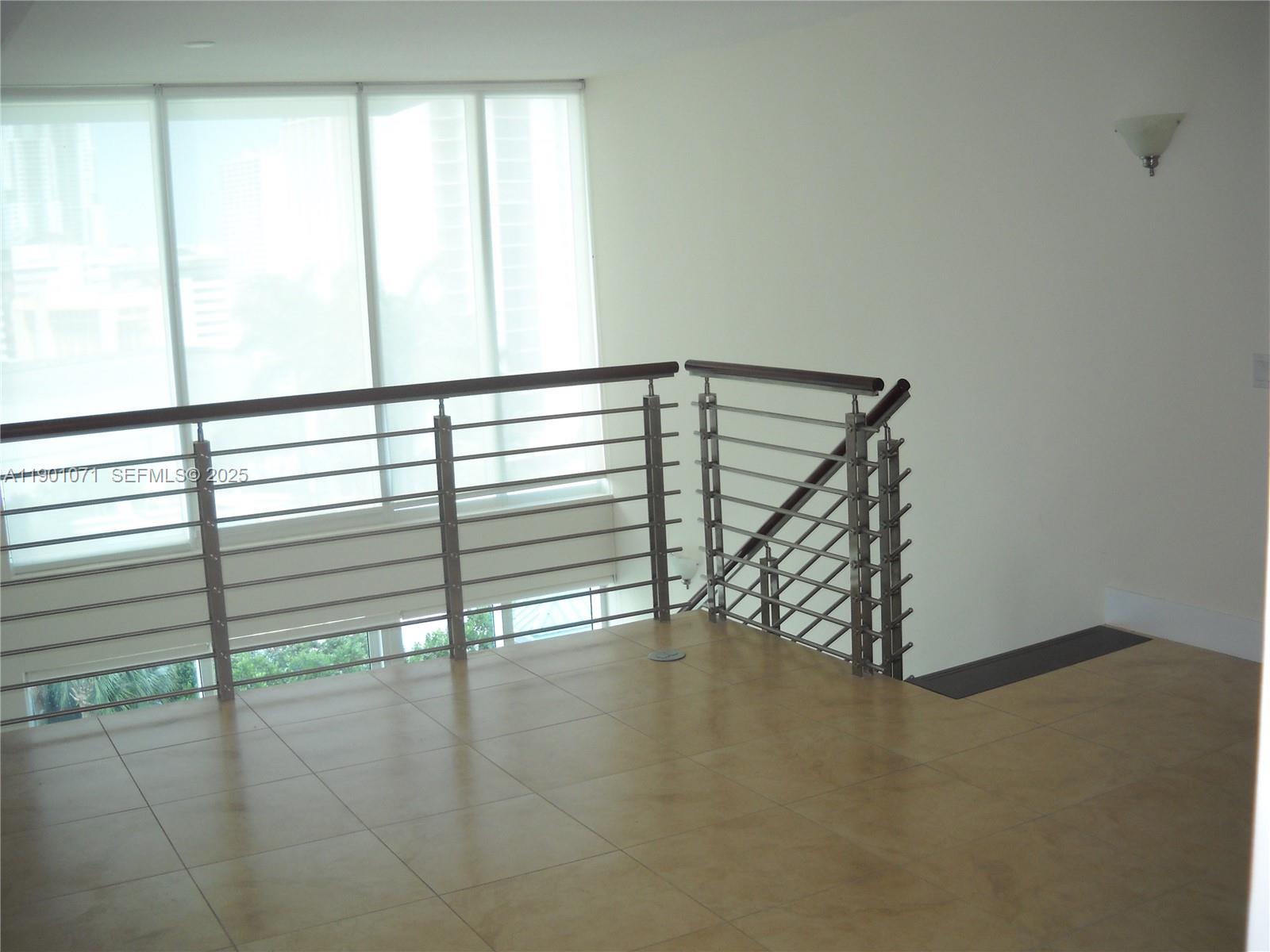 41 SE 5th St #911, Miami FL 33131