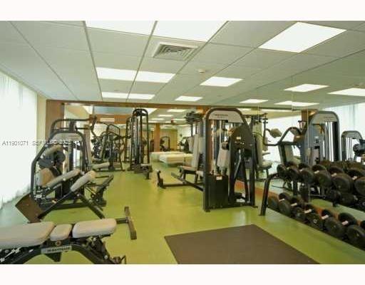 41 SE 5th St #911, Miami FL 33131