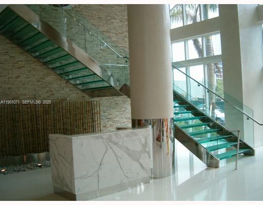 41 SE 5th St #911, Miami FL 33131