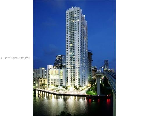 41 SE 5th St #911, Miami FL 33131