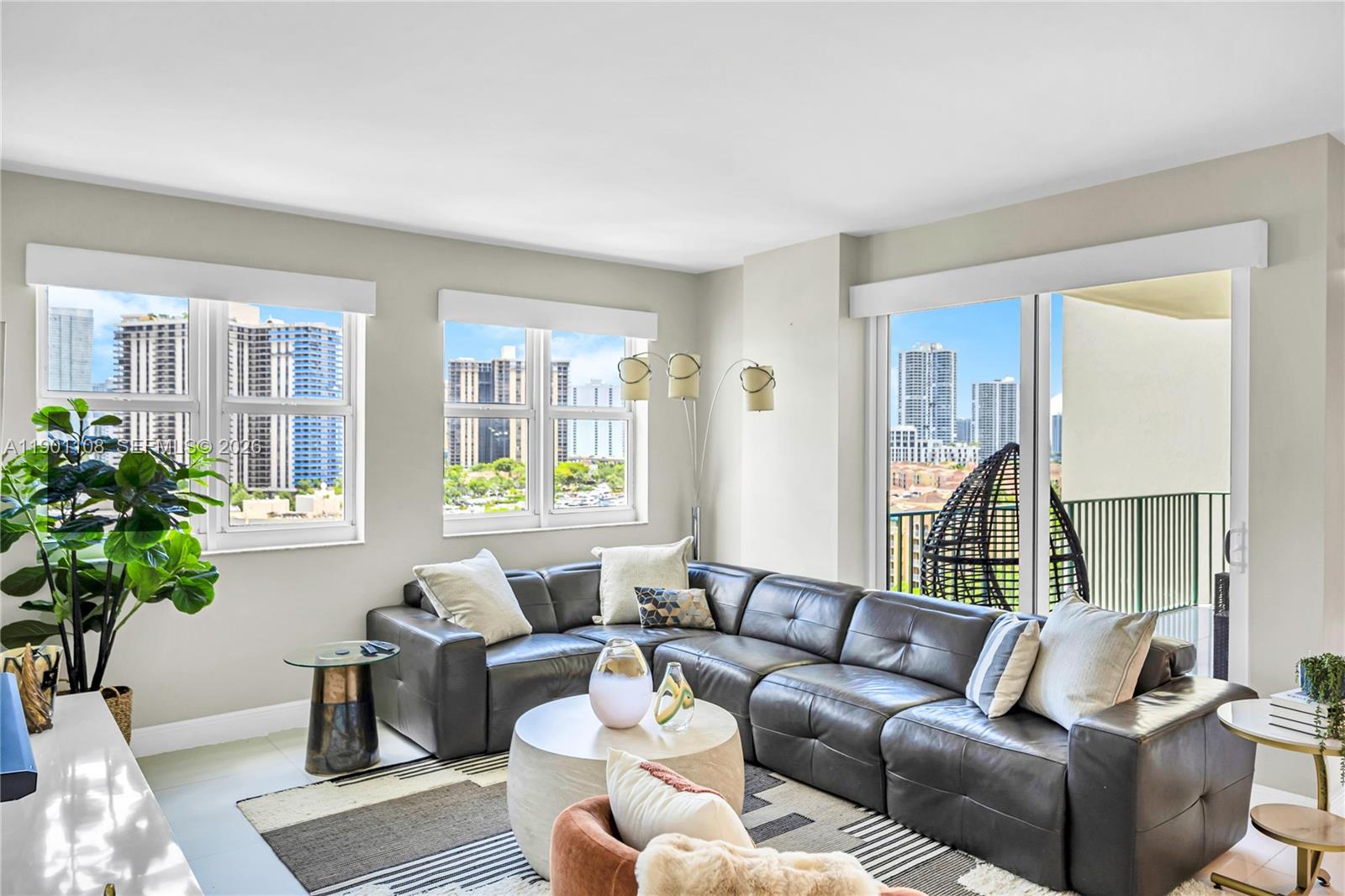 19900 E Country Club Dr #1003, Aventura FL 33180