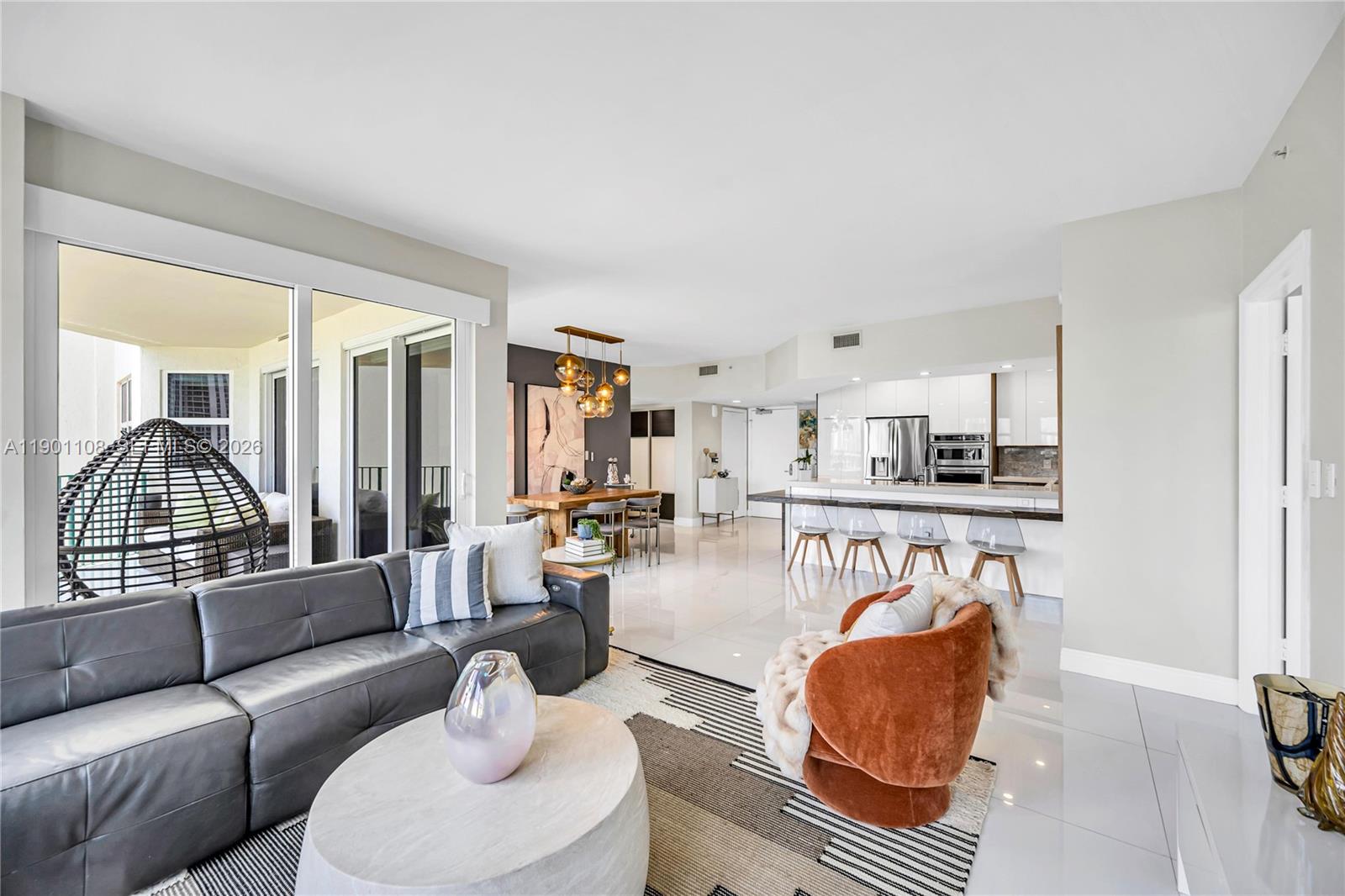 19900 E Country Club Dr #1003, Aventura FL 33180