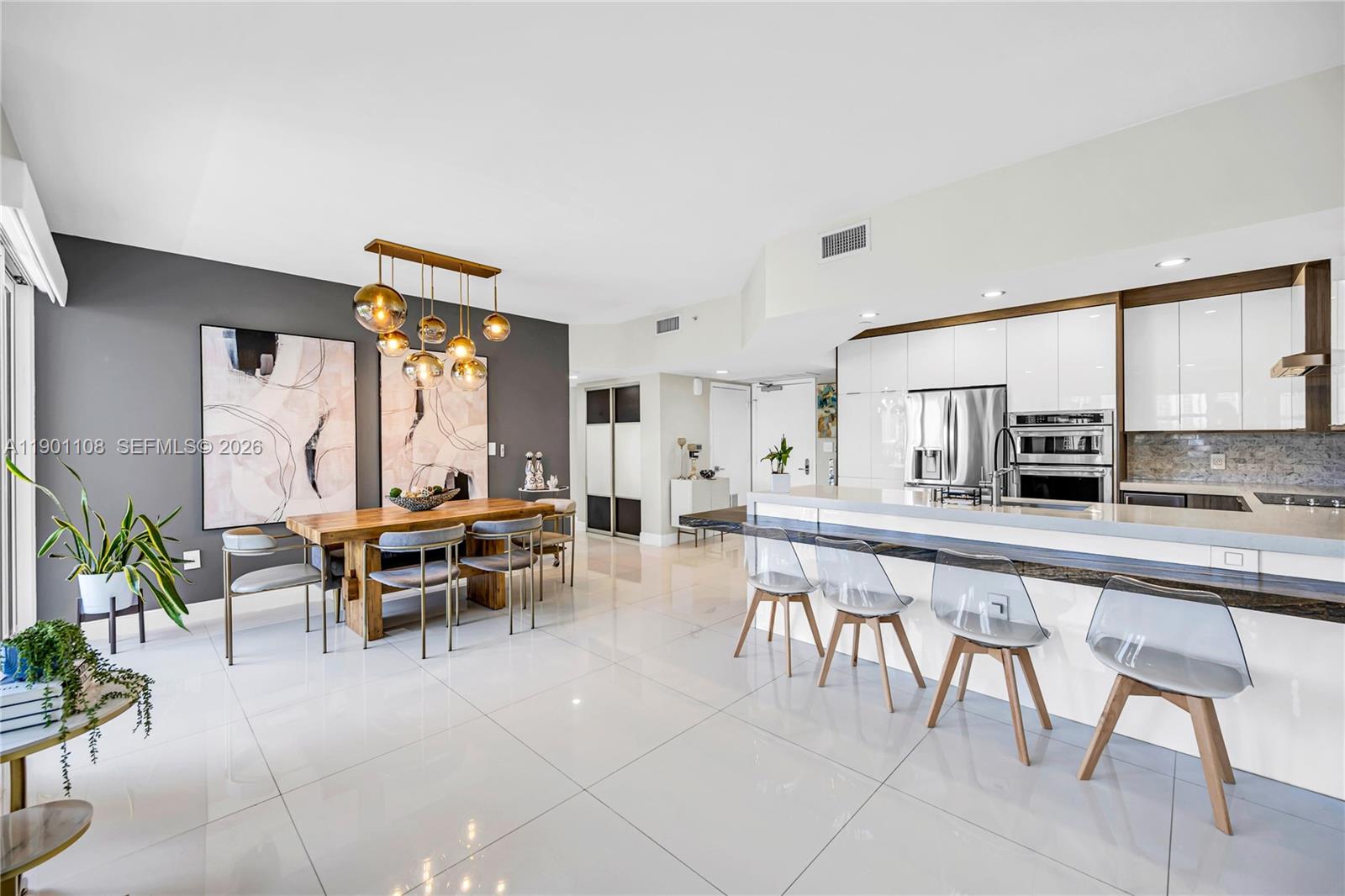 19900 E Country Club Dr #1003, Aventura FL 33180