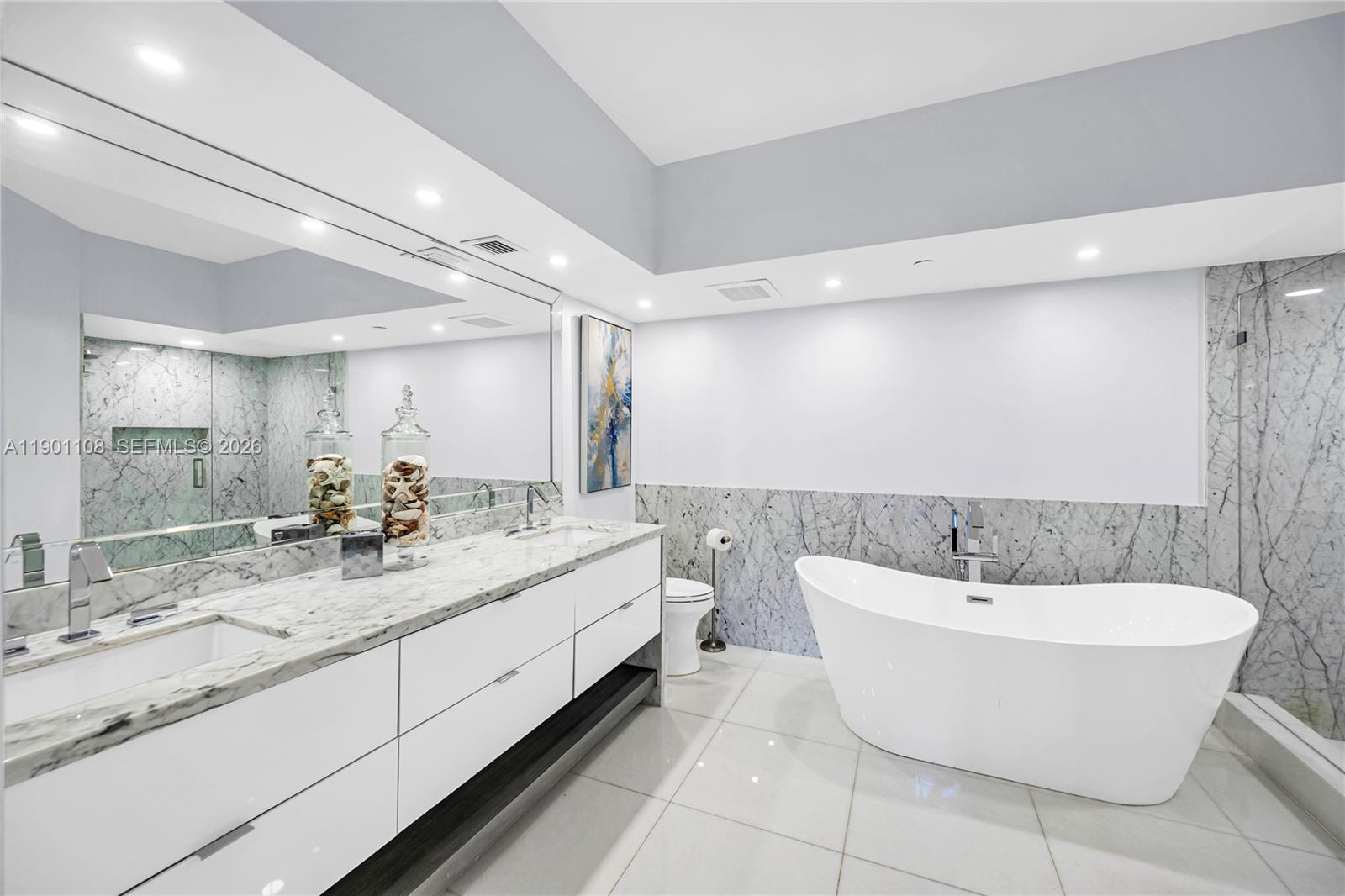 19900 E Country Club Dr #1003, Aventura FL 33180