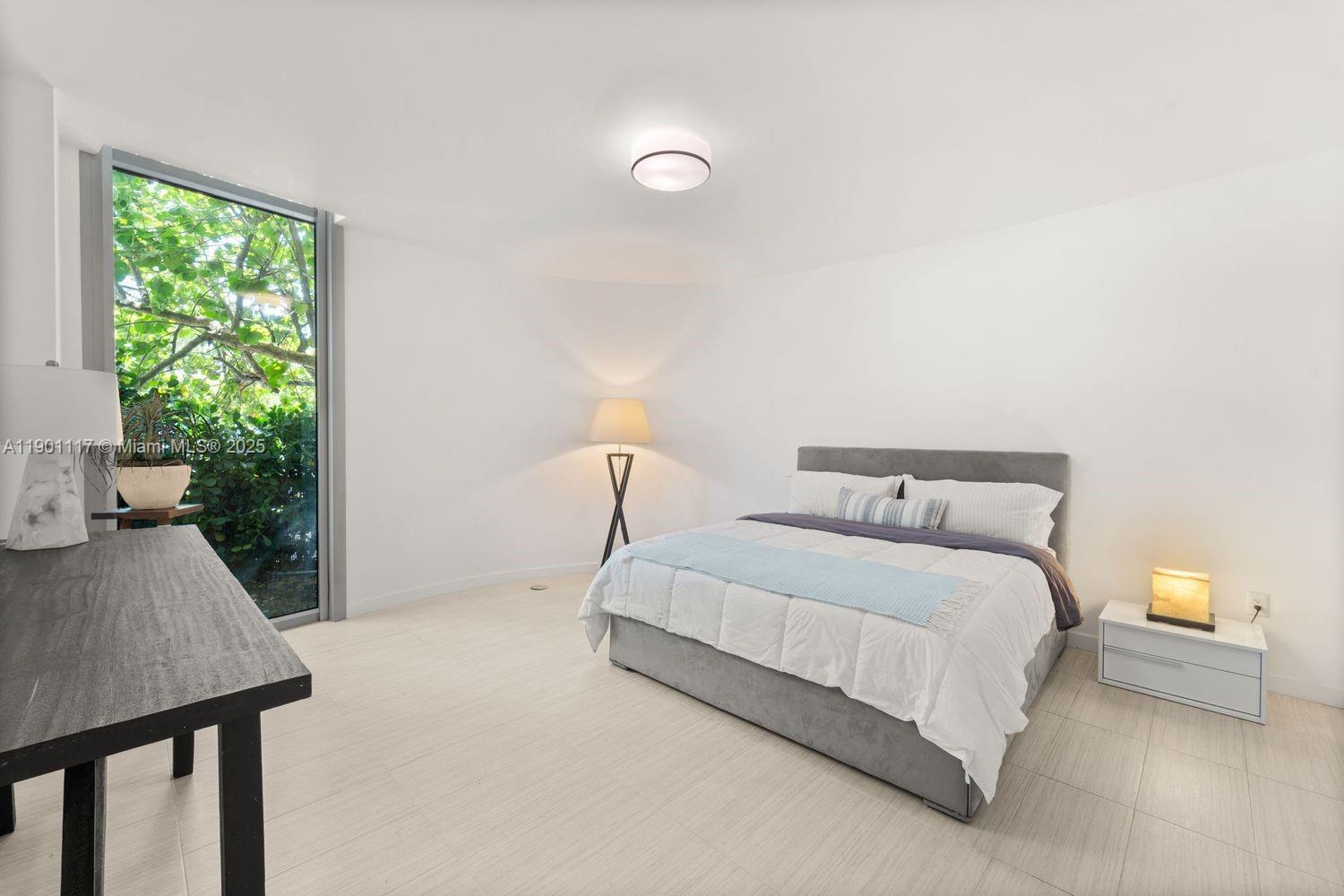 1 Collins Ave #108, Miami Beach FL 33139