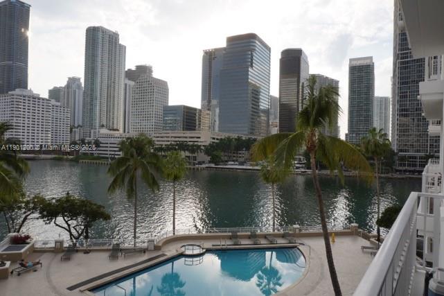 701 Brickell Key Blvd #412, Miami FL 33131