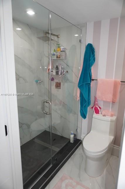 701 Brickell Key Blvd #412, Miami FL 33131