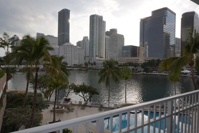 701 Brickell Key Blvd #412, Miami FL 33131