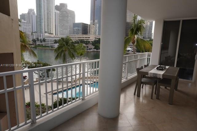701 Brickell Key Blvd #412, Miami FL 33131