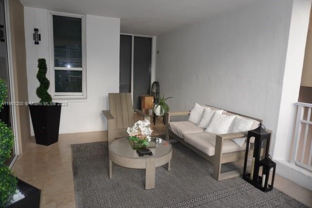 701 Brickell Key Blvd #412, Miami FL 33131
