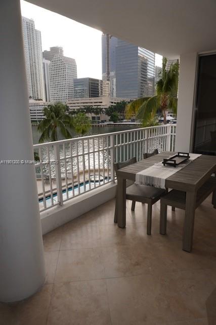 701 Brickell Key Blvd #412, Miami FL 33131