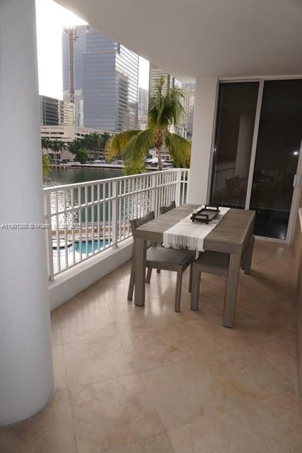 701 Brickell Key Blvd #412, Miami FL 33131