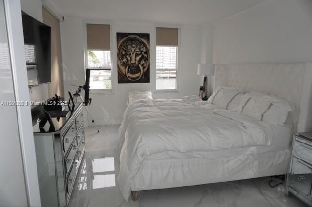 701 Brickell Key Blvd #412, Miami FL 33131