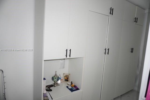 701 Brickell Key Blvd #412, Miami FL 33131