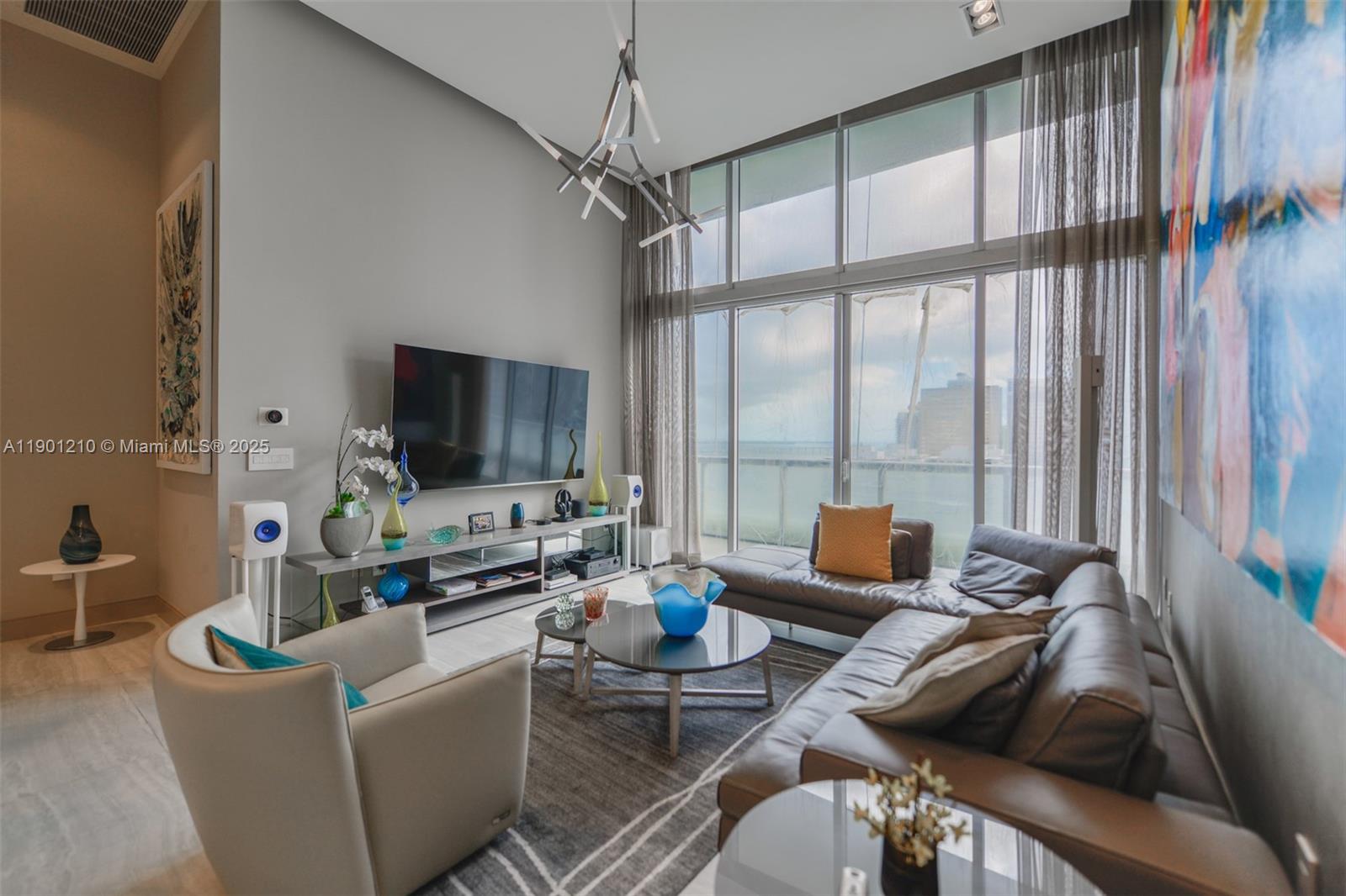 495 Brickell Ave #2211, Miami FL 33131