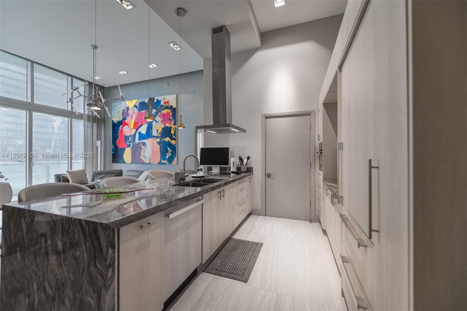 495 Brickell Ave #2211, Miami FL 33131