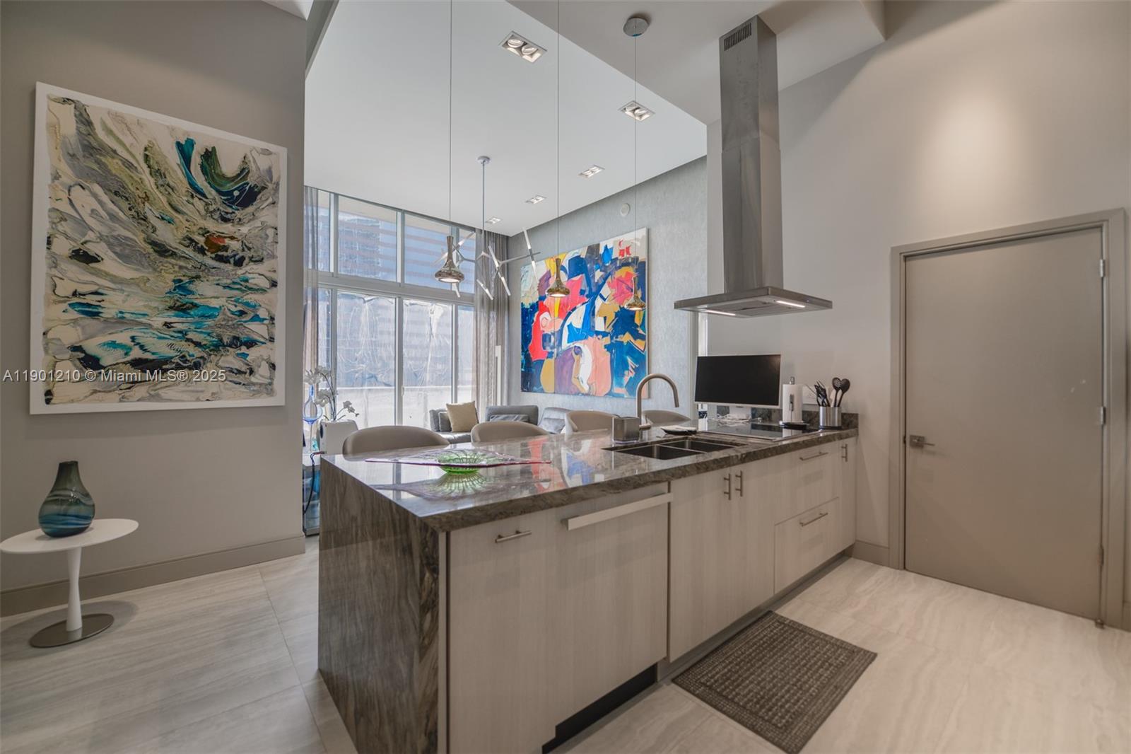 495 Brickell Ave #2211, Miami FL 33131