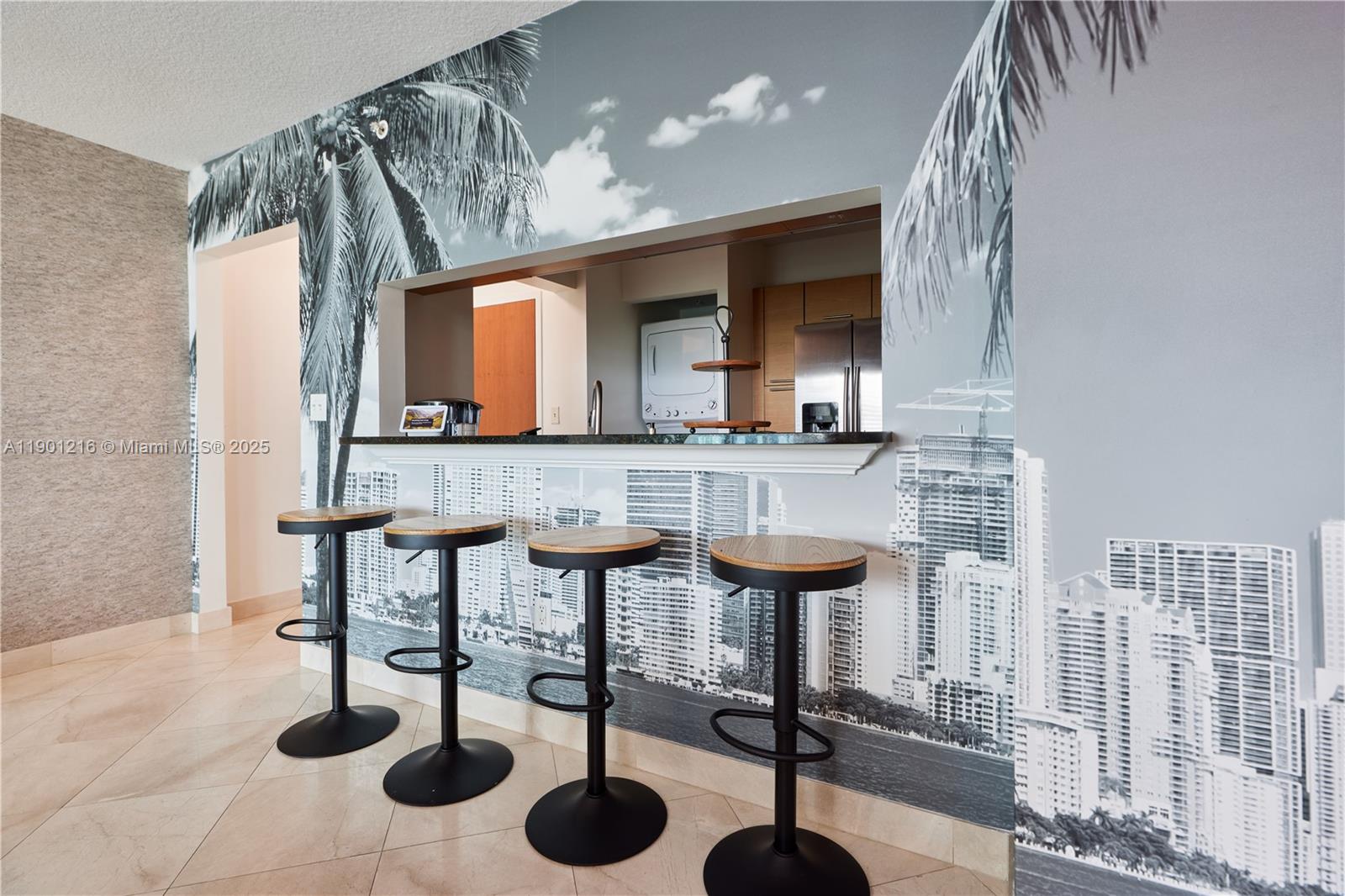 31 SE 5th St #3201, Miami FL 33131