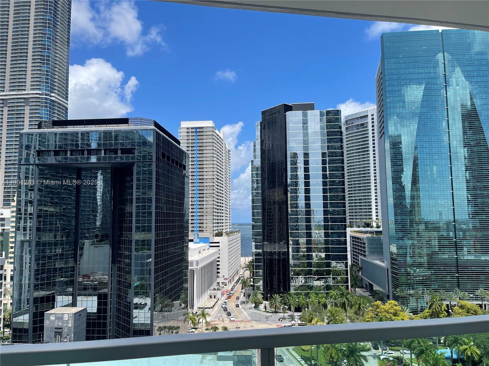 1250 S Miami Ave #1404, Miami FL 33130