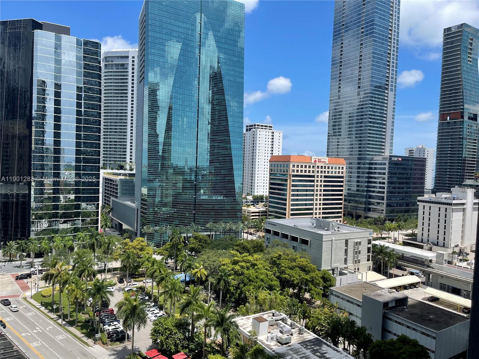 1250 S Miami Ave #1404, Miami FL 33130