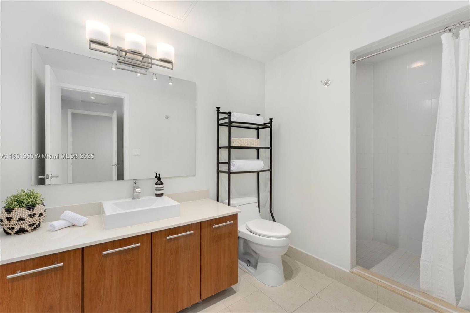 3301 NE 1st Ave #M0204, Miami FL 33137