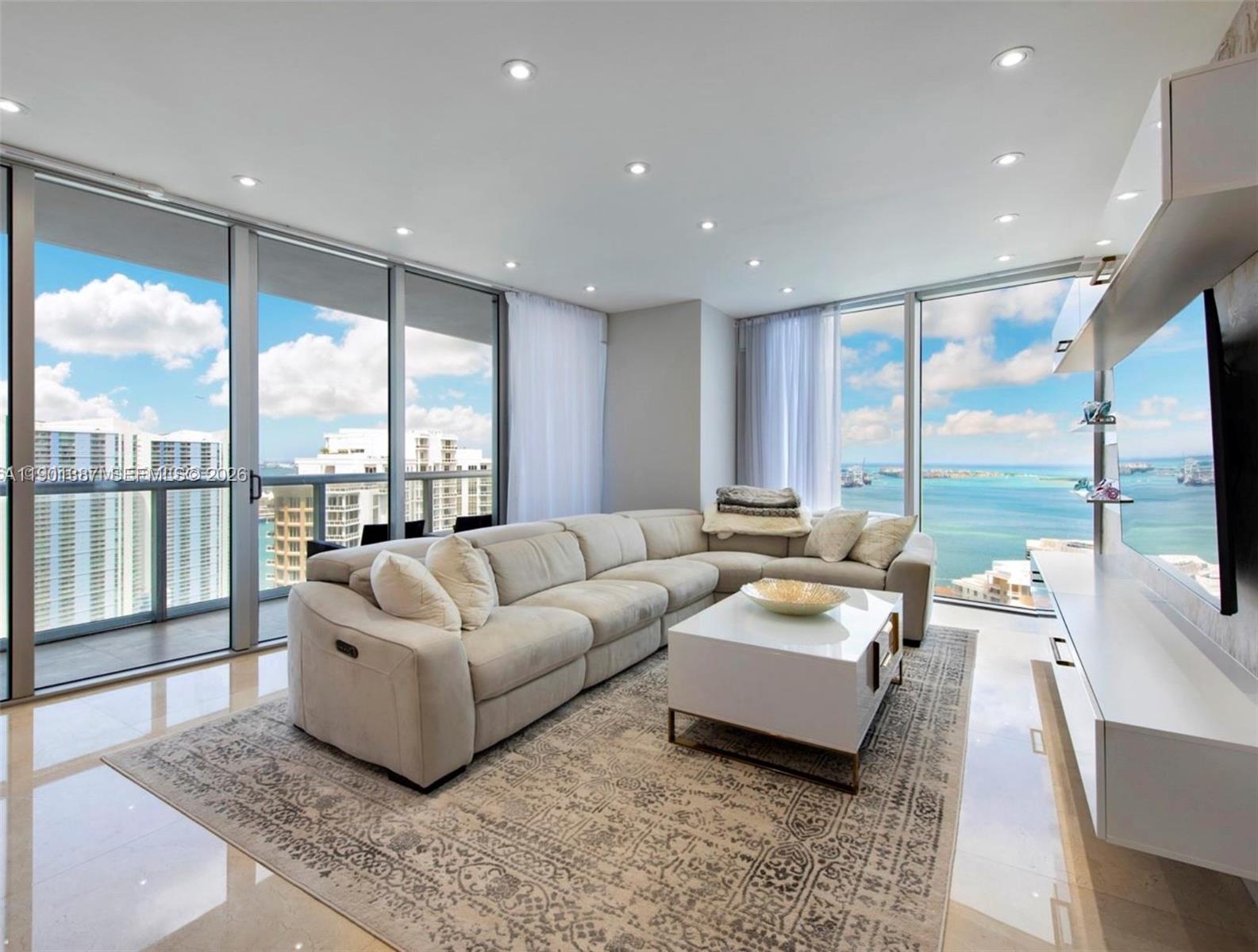 495 Brickell Ave #3802, Miami FL 33131
