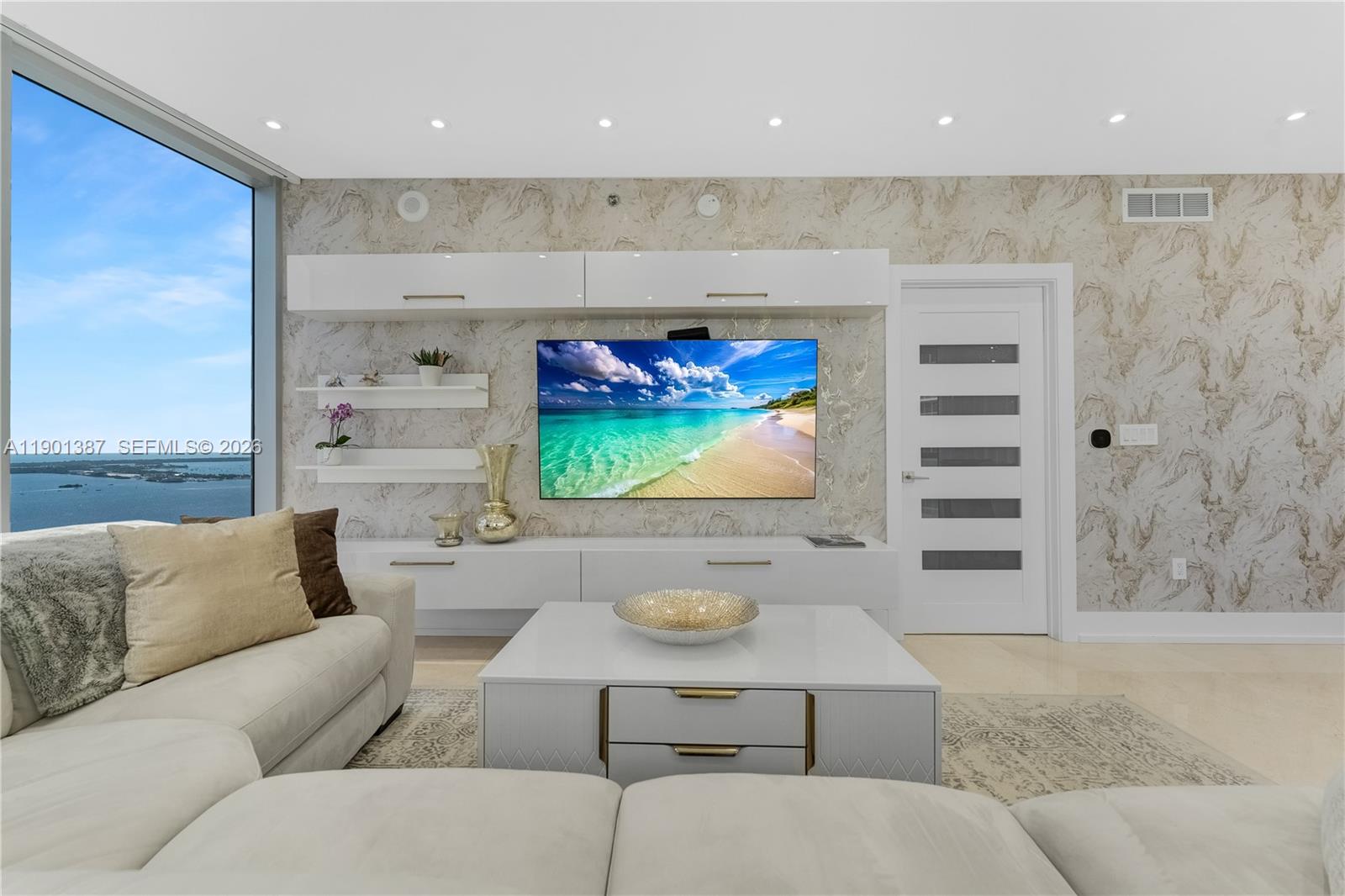 495 Brickell Ave #3802, Miami FL 33131
