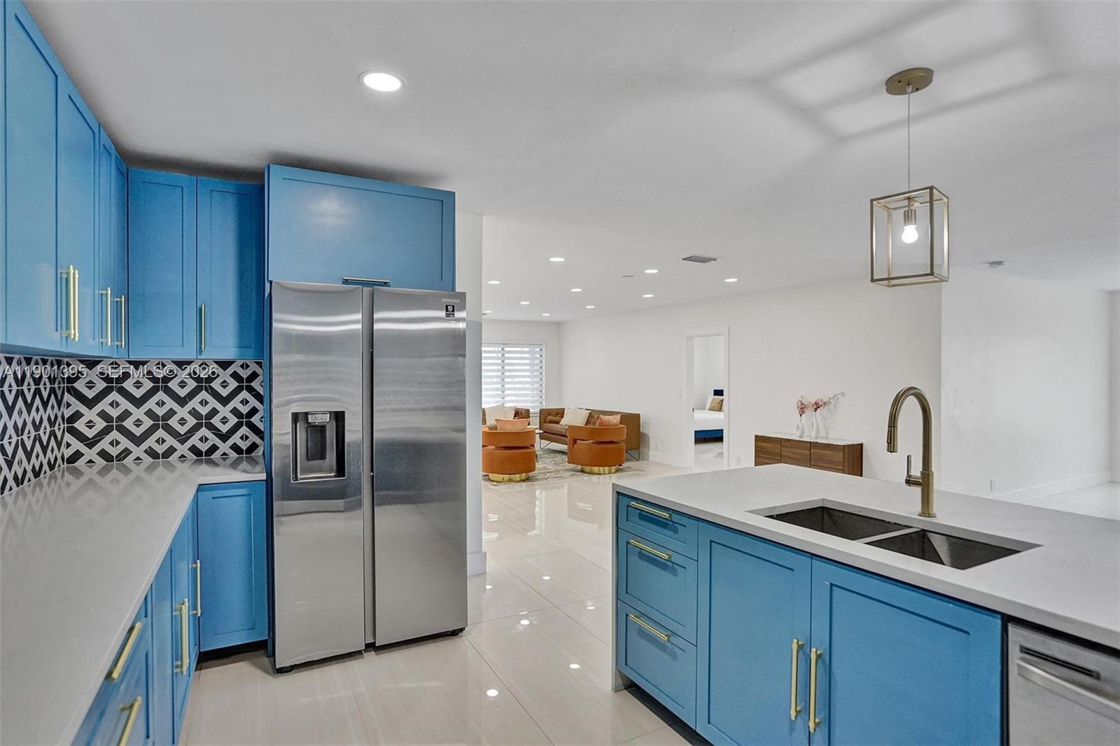 1141 N Northlake Dr, Hollywood FL 33019