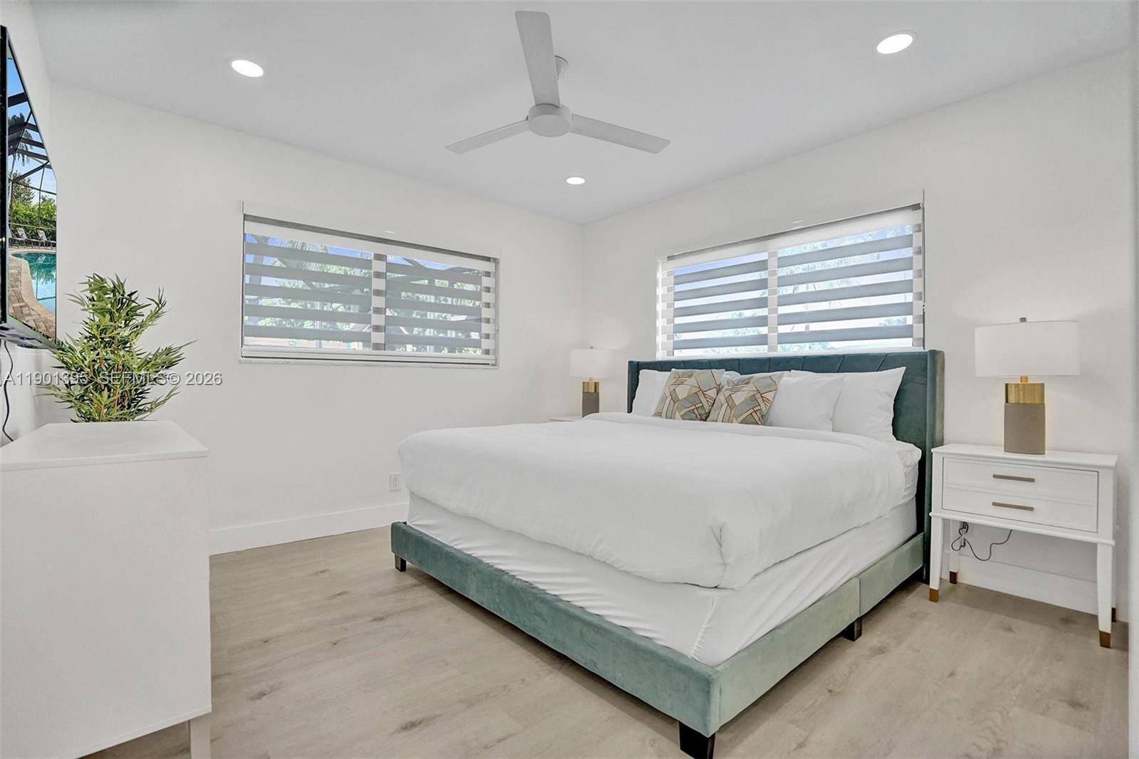 1141 N Northlake Dr, Hollywood FL 33019