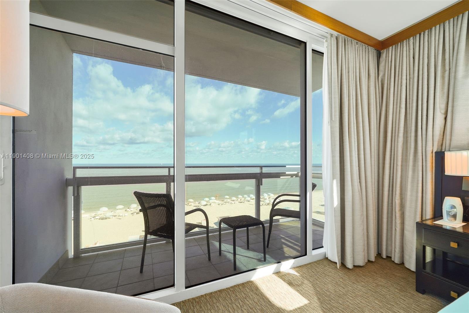 6801 Collins Ave #422, Miami Beach FL 33141