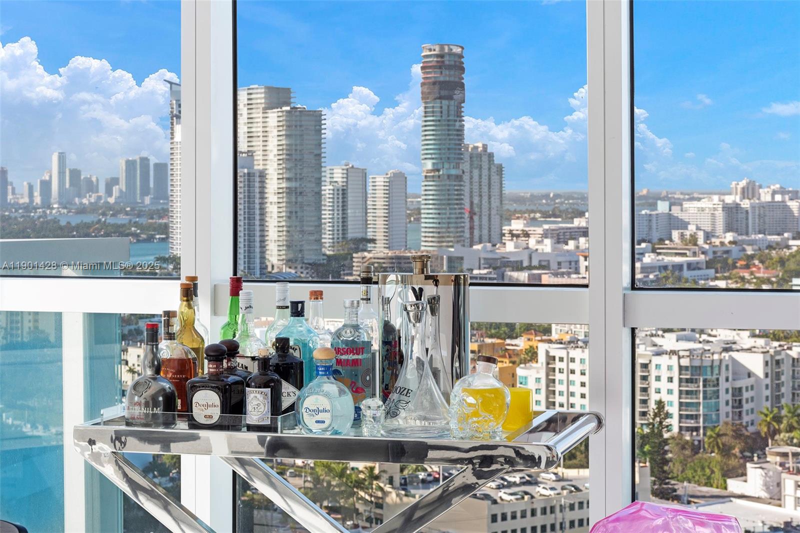 100 S Pointe Dr #2101, Miami Beach FL 33139