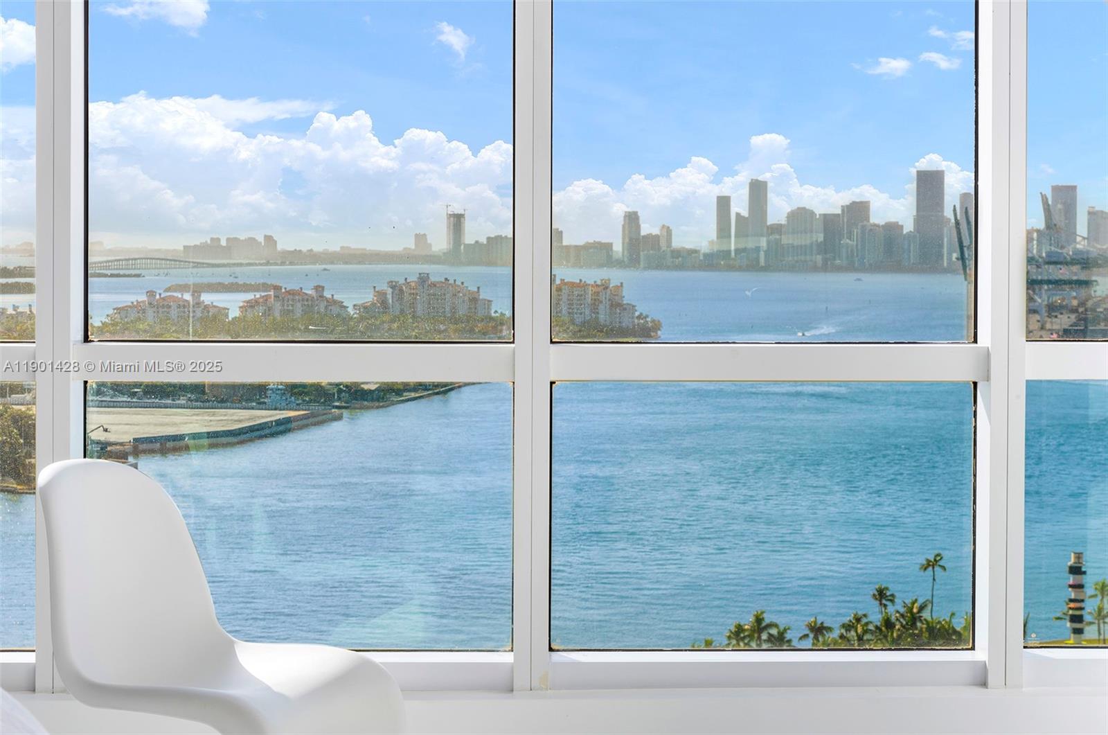 100 S Pointe Dr #2101, Miami Beach FL 33139