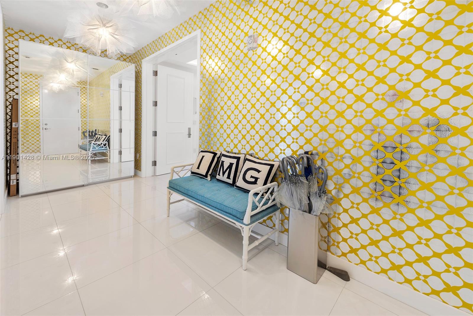 100 S Pointe Dr #2101, Miami Beach FL 33139