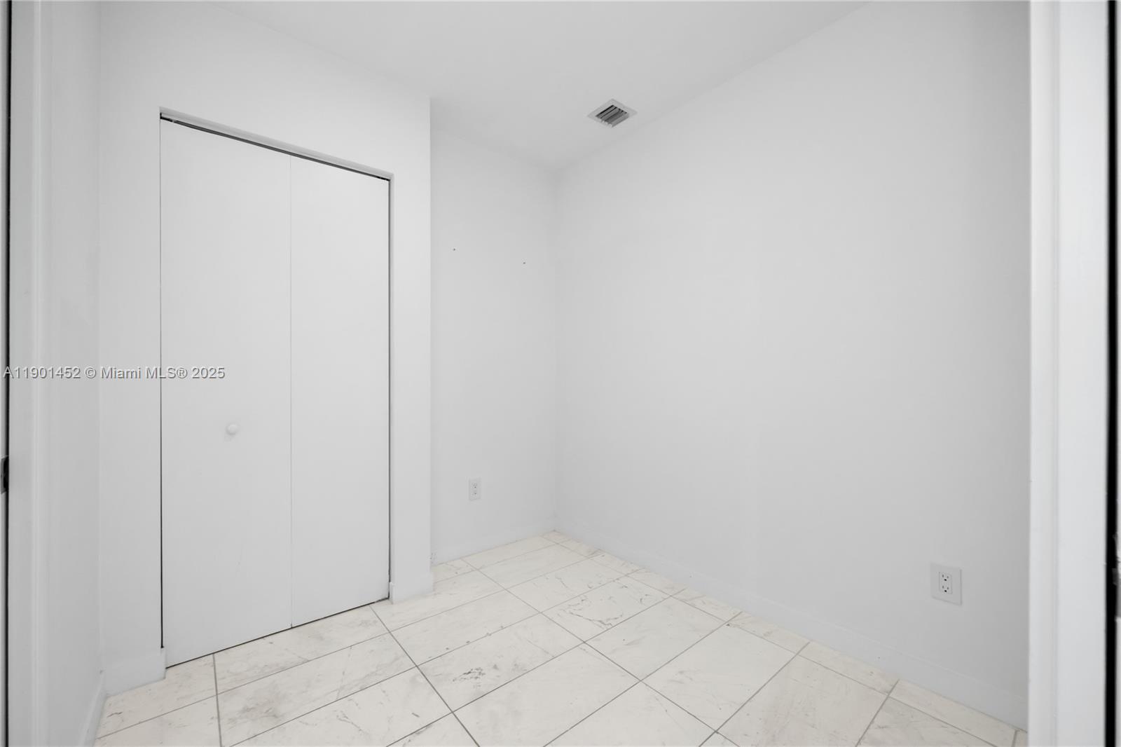 480 NE 31st St #1504, Miami FL 33137