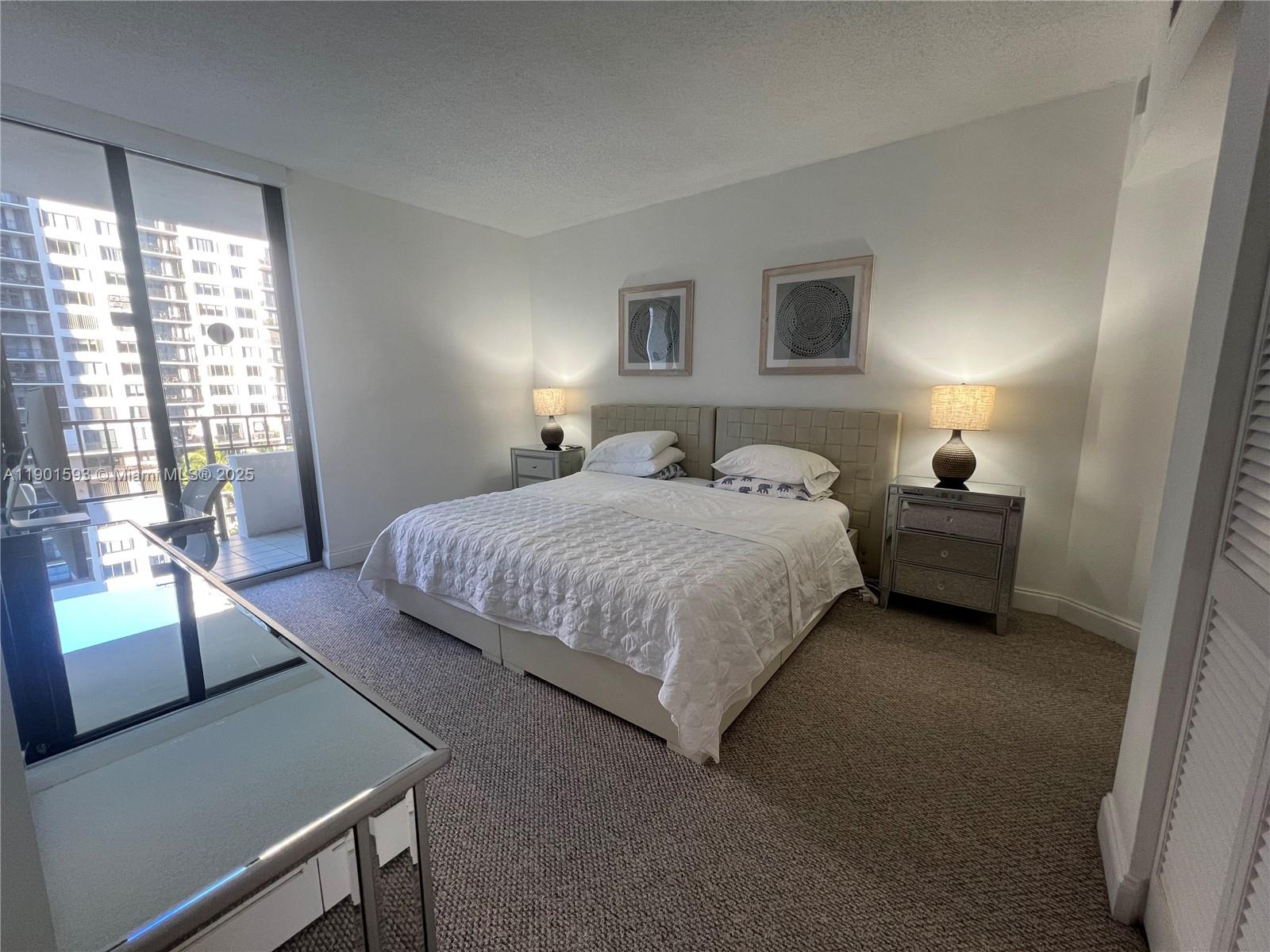 520 Brickell Key Dr #A900, Miami FL 33131
