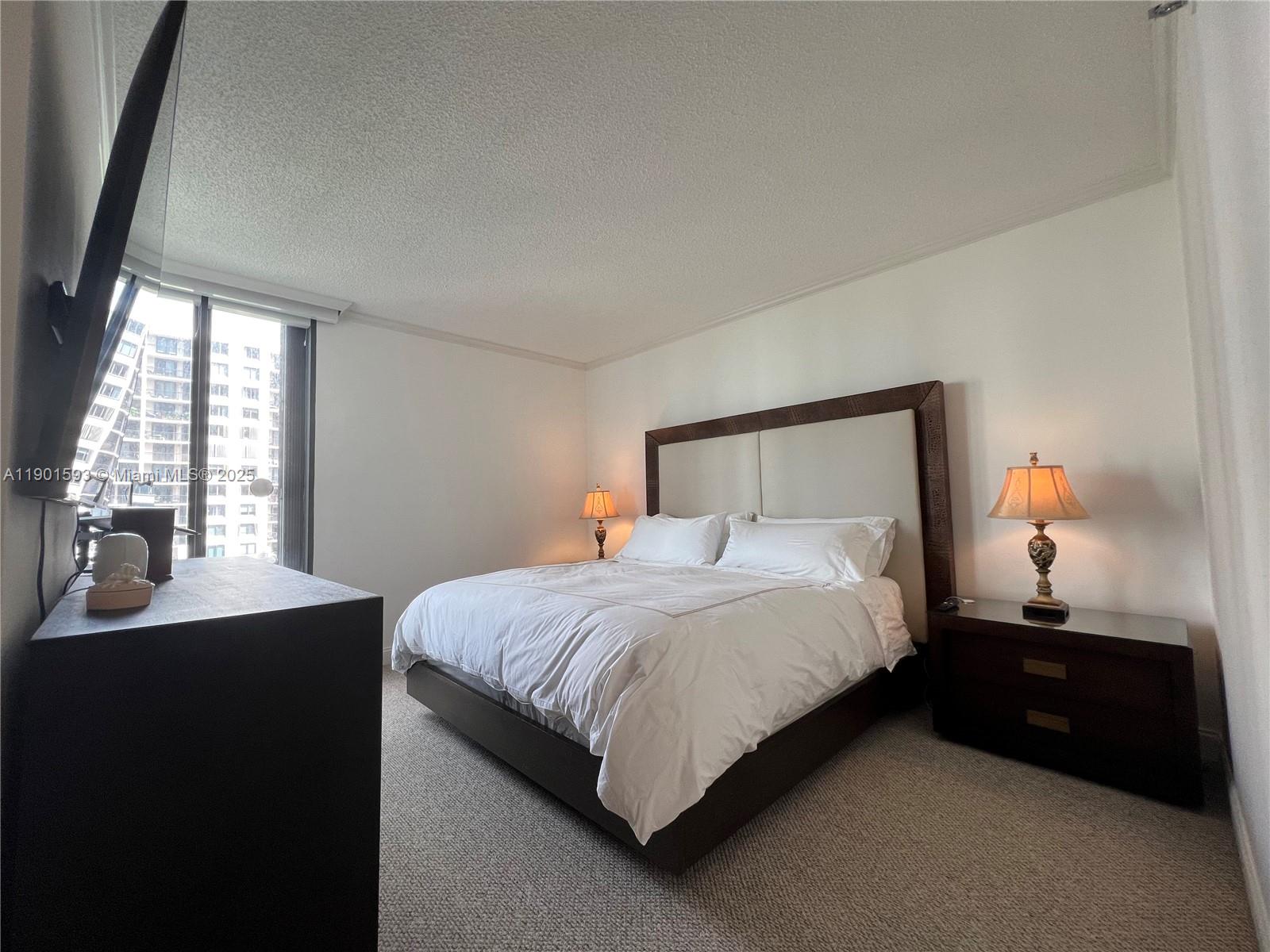520 Brickell Key Dr #A900, Miami FL 33131