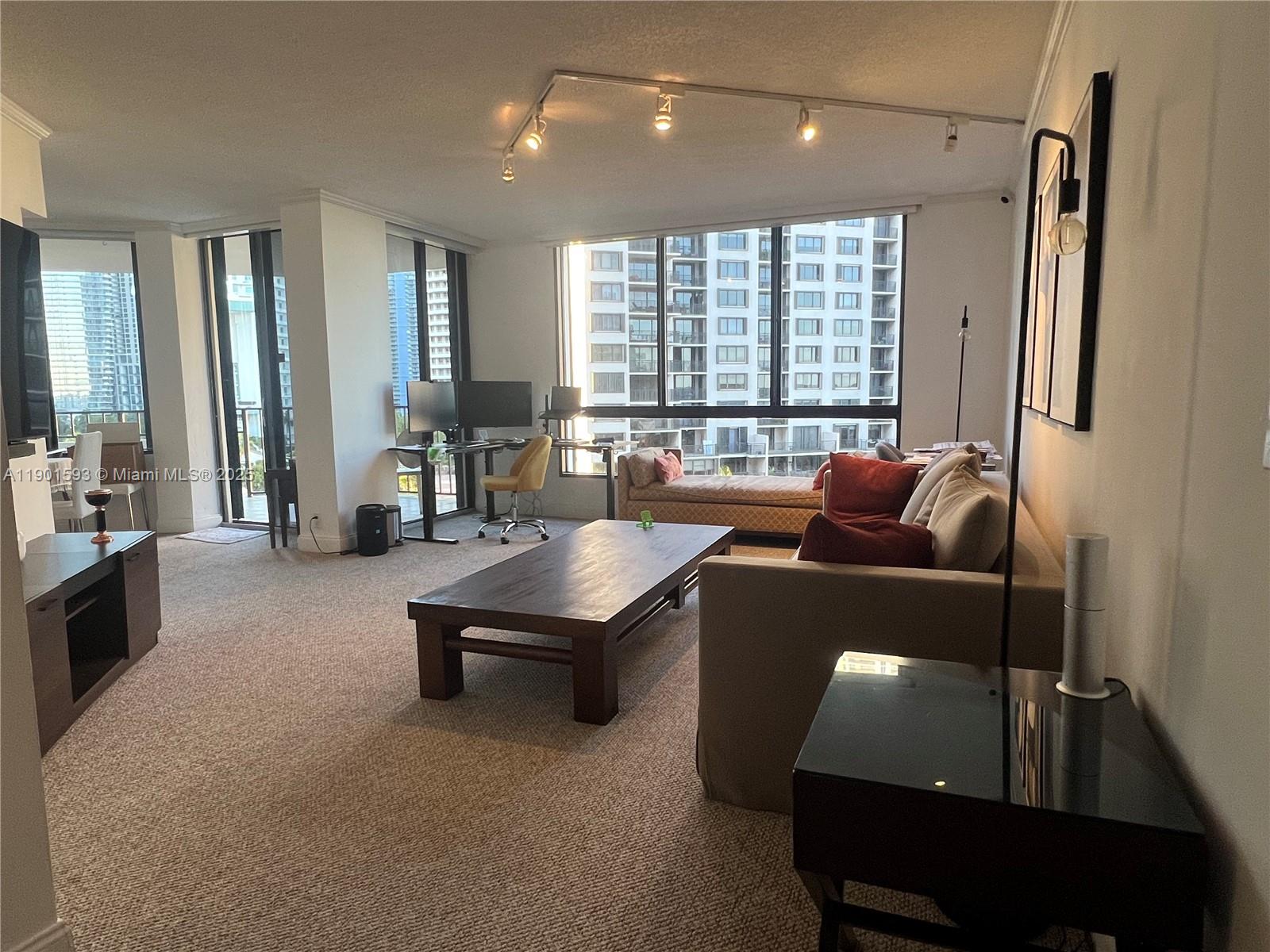 520 Brickell Key Dr #A900, Miami FL 33131
