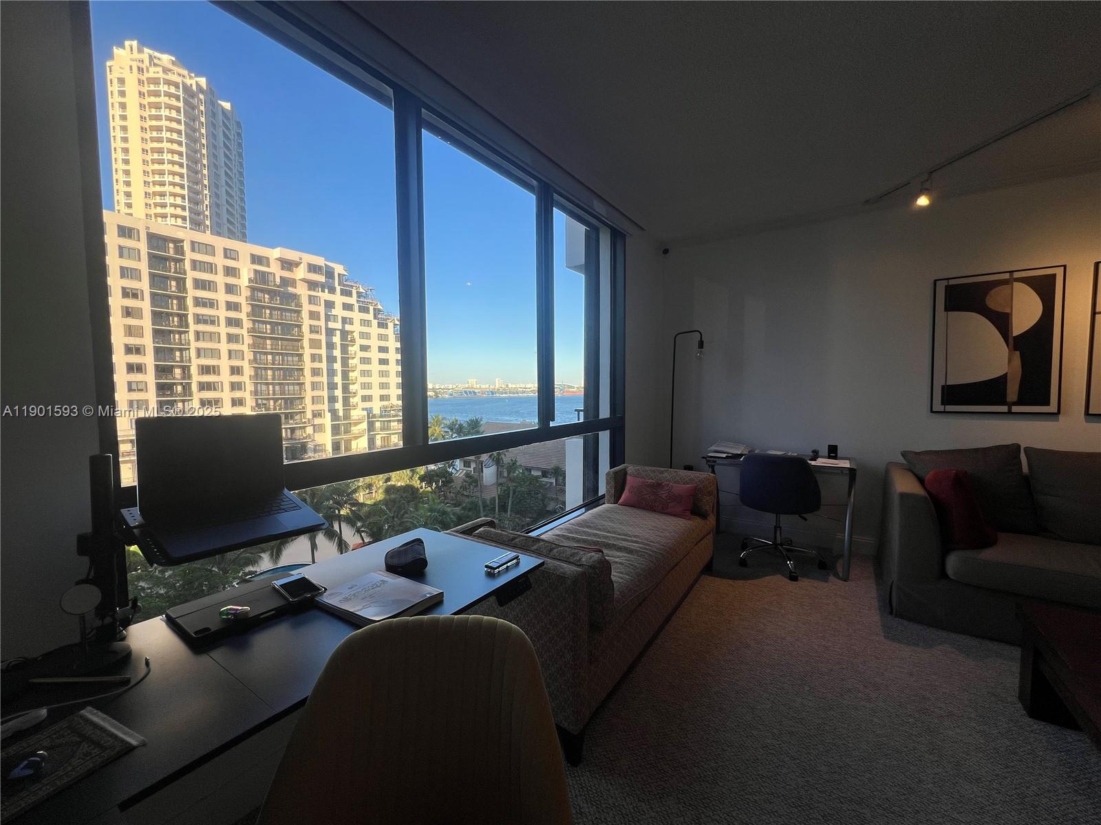 520 Brickell Key Dr #A900, Miami FL 33131