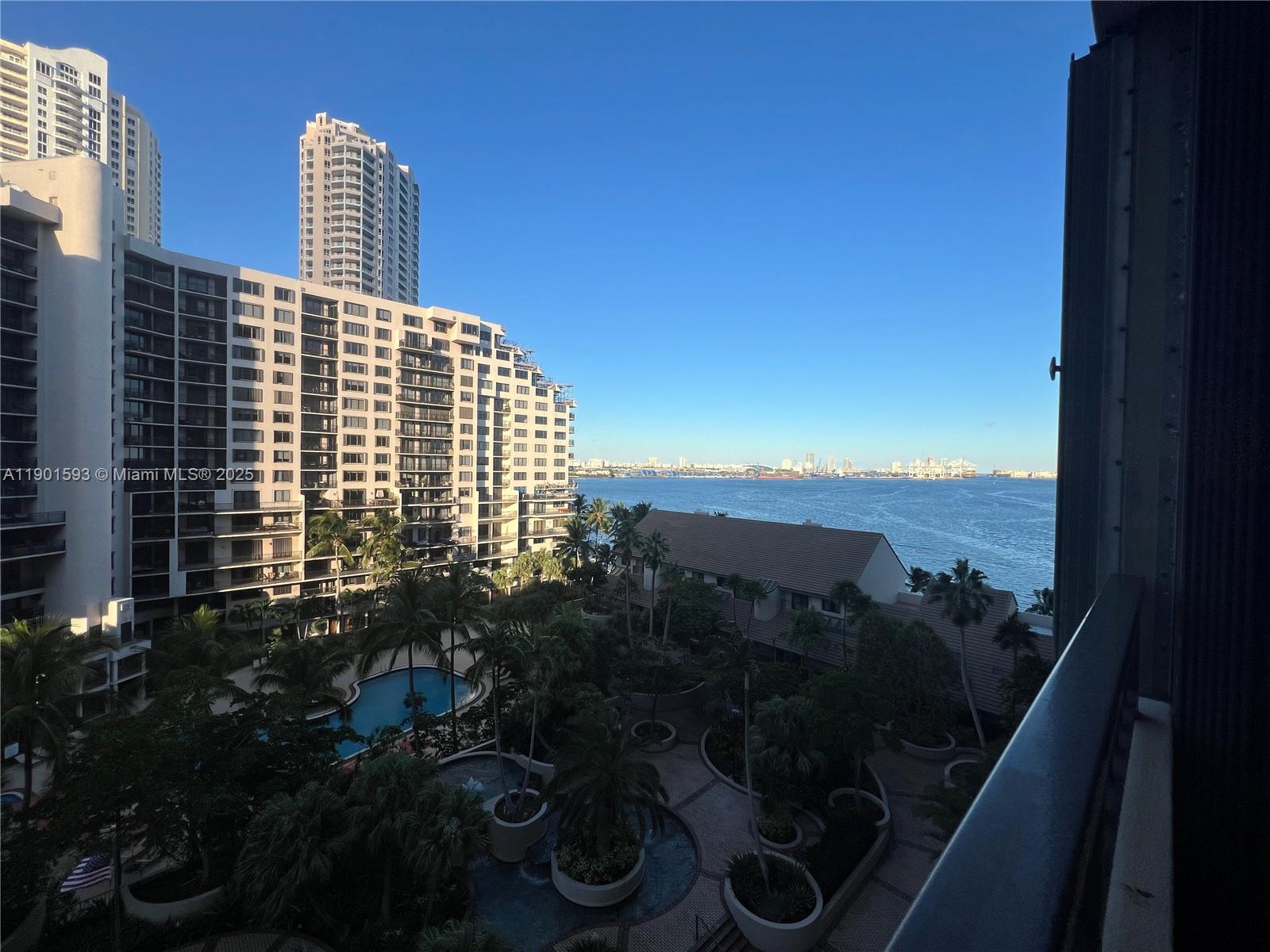 520 Brickell Key Dr #A900, Miami FL 33131