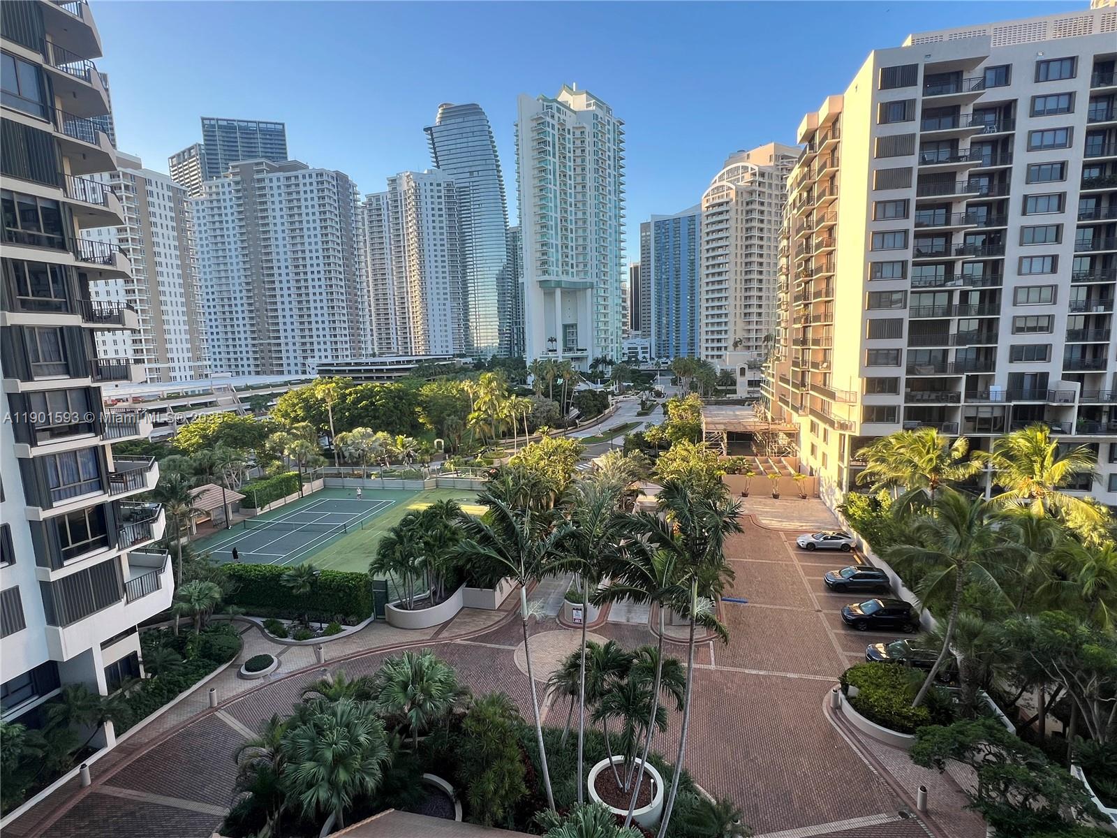 520 Brickell Key Dr #A900, Miami FL 33131