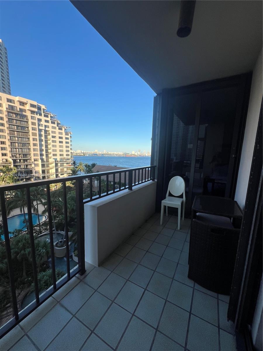 520 Brickell Key Dr #A900, Miami FL 33131